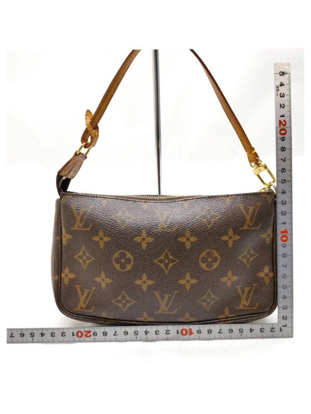 Authentic Louis Vuitton Pochette Accessoires Monogram Canvas Shoulder Bag - Picture 3 of 16